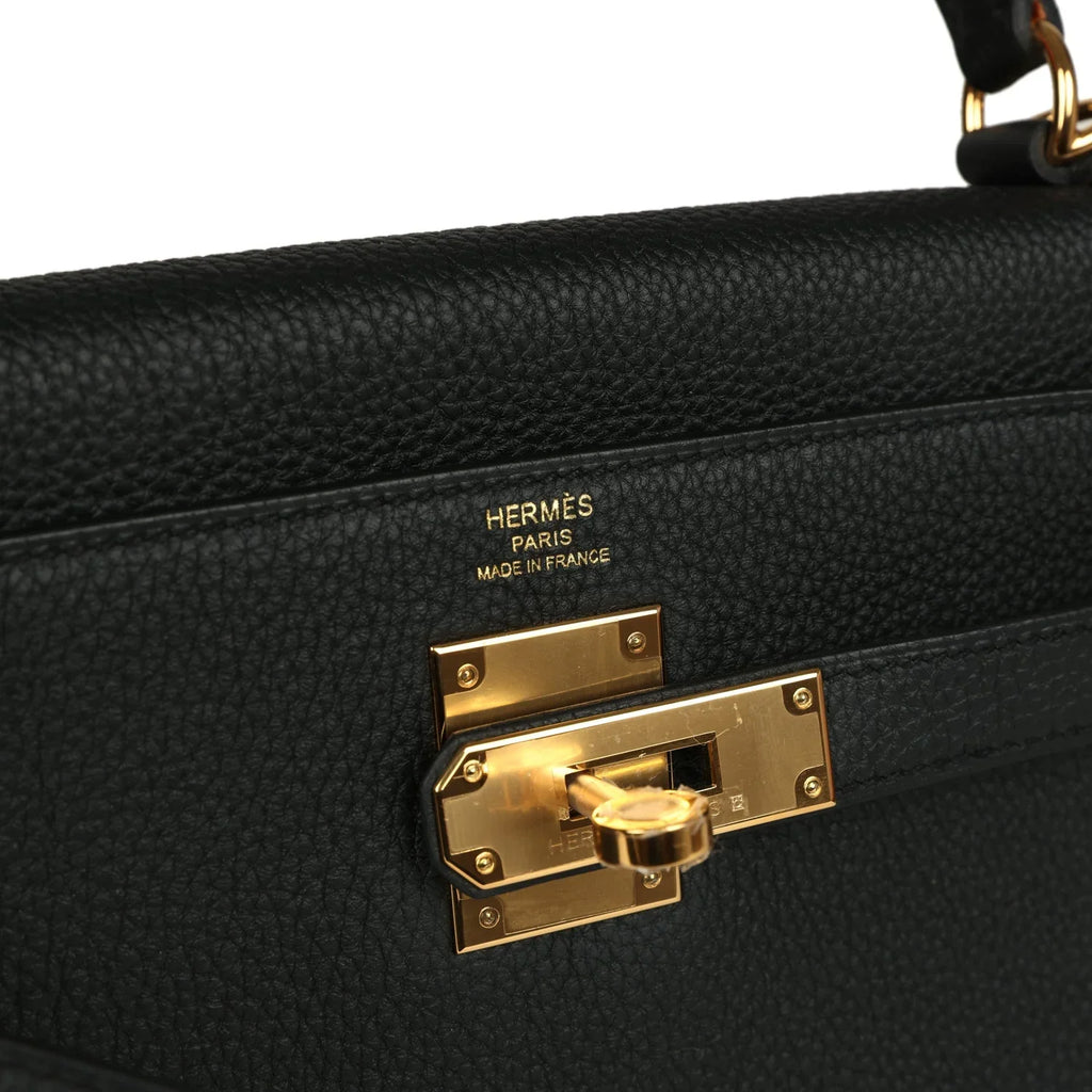 Kelly Retourne 28 Black Togo Gold Hardware